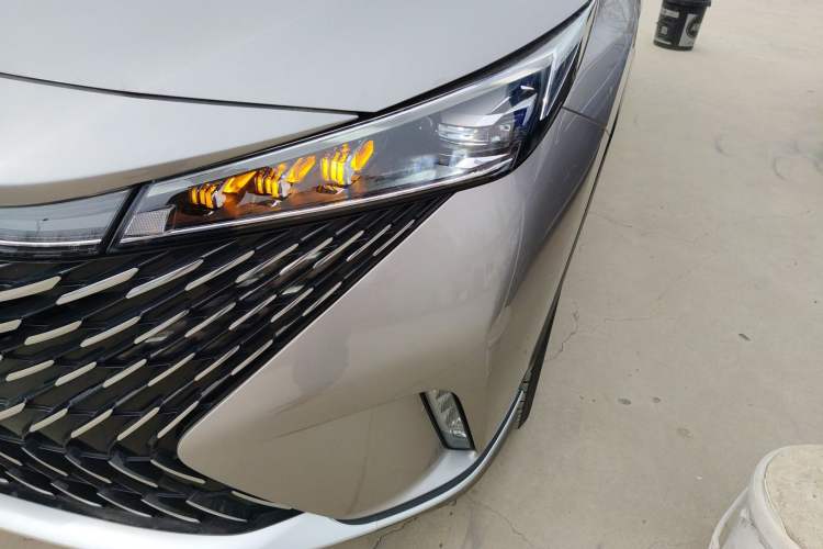 Used Roewe RX5 New Energy 2023 eRX5 Super Hybrid Prestige Edition Left Front Headlight