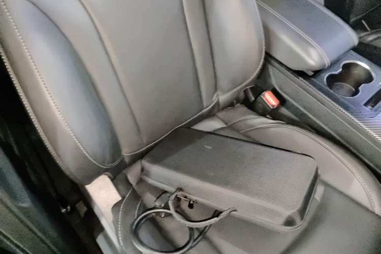 Used Chery Tiggo 8 2021 Kunpeng Edition 290TGDI Automatic Zhubfeng Version Right Front Seat