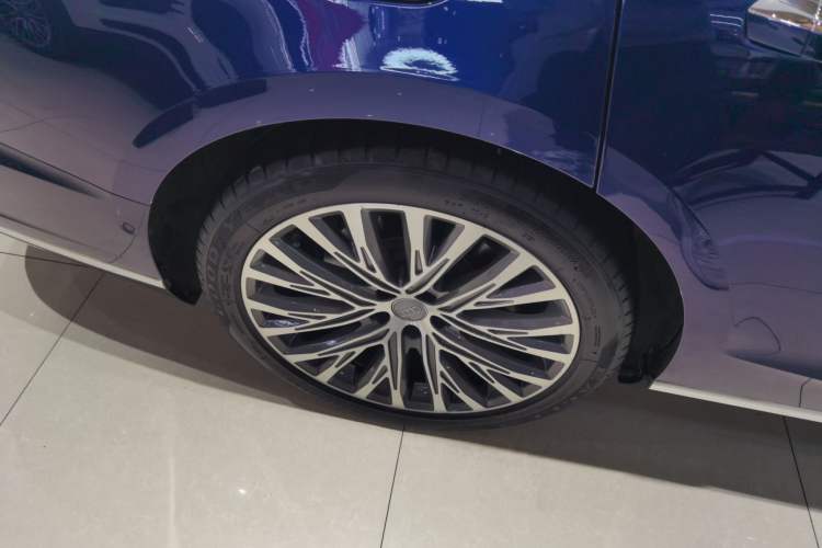 Used Audi A8 2019 Plus A8L 50 TFSI quattro Comfort Model