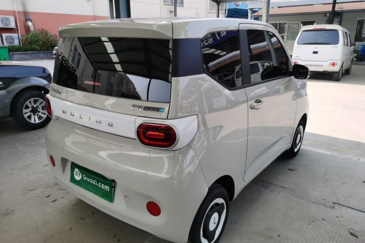 Used Wuling Hongguang MINIEV 2024 3rd Generation 215km Youth Edition