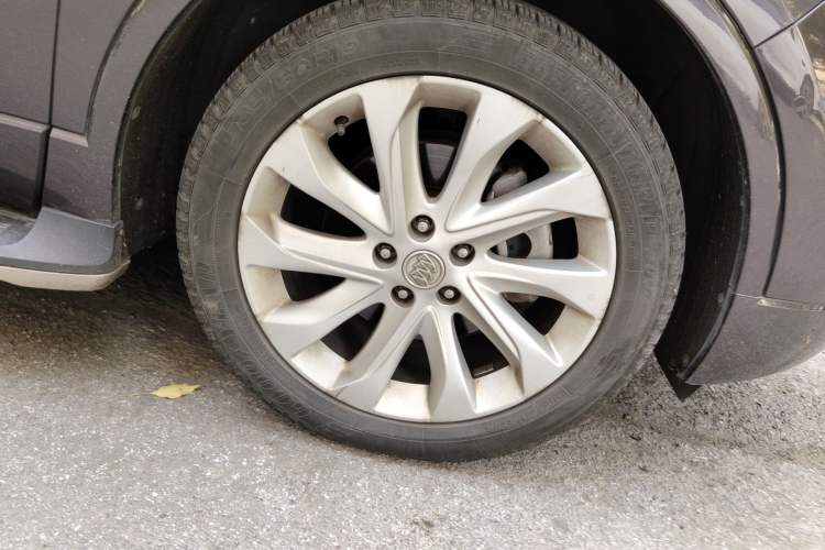 Used Buick Envision 2014 28T All-Wheel-Drive Versatile Sports Flagship Edition
