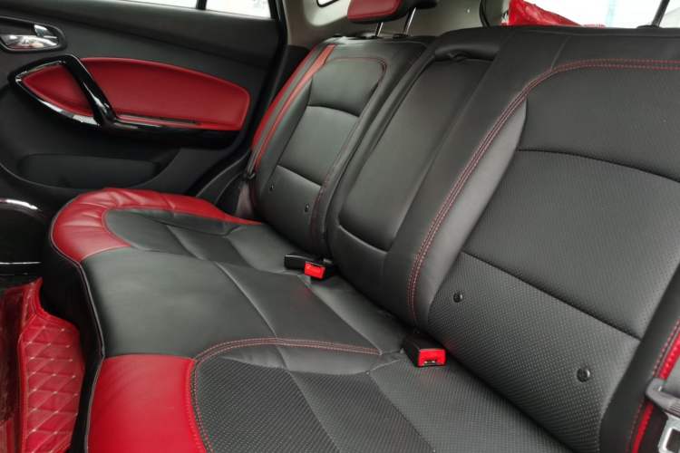 Used Haima S5 2015 1.5T Manual Smart Luxury Sport Edition Left Rear Seat