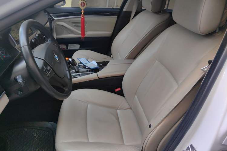 Used BMW 5 Series 2013 525Li Luxury Model Left Front Seat