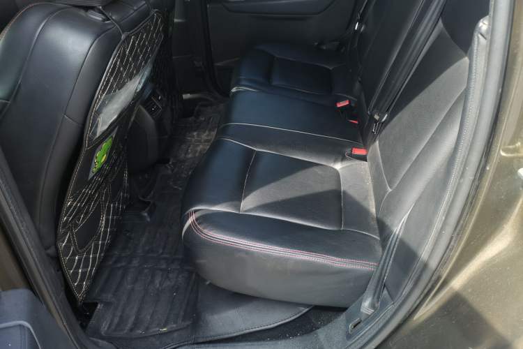 Used Peugeot 3008 2016 1.6THP Automatic Classic Edition Left Rear Seat