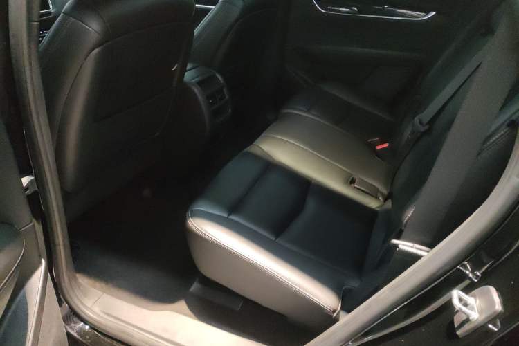 Used Cadillac XT5 2022 2.0T Two-Wheel Drive Luxury Version