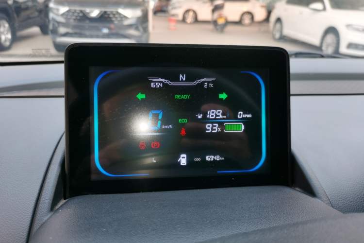 Used CHANGAN NEVO Lumin 2025 205km Refreshing Edition Instrument Cluster