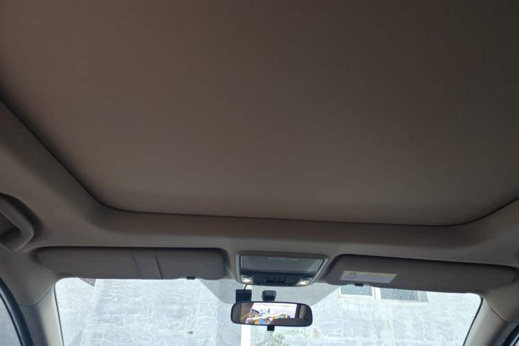 Used Honda CR-V 2021 240TURBO CVT 2WD Comfort Version Headliner