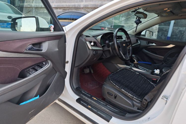 Used Chevrolet Malibu 2018 530T Automatic Fashion Edition Driver Seat