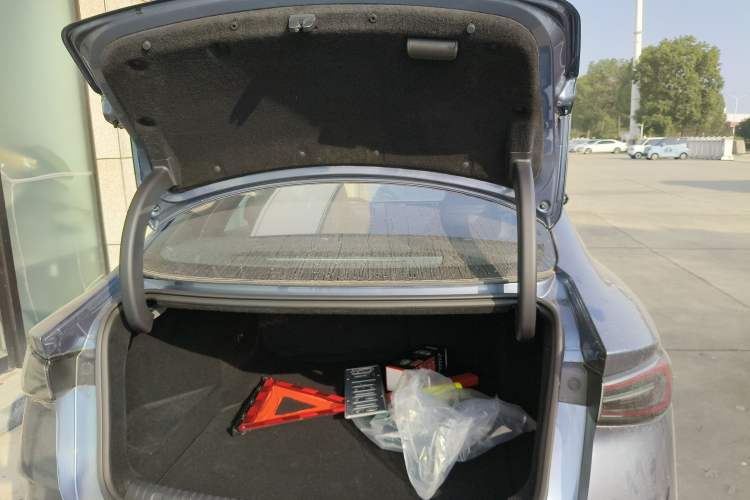 Used BYD Seal 06 New Energy 2024 DM-i 120KM Flagship Model Trunk