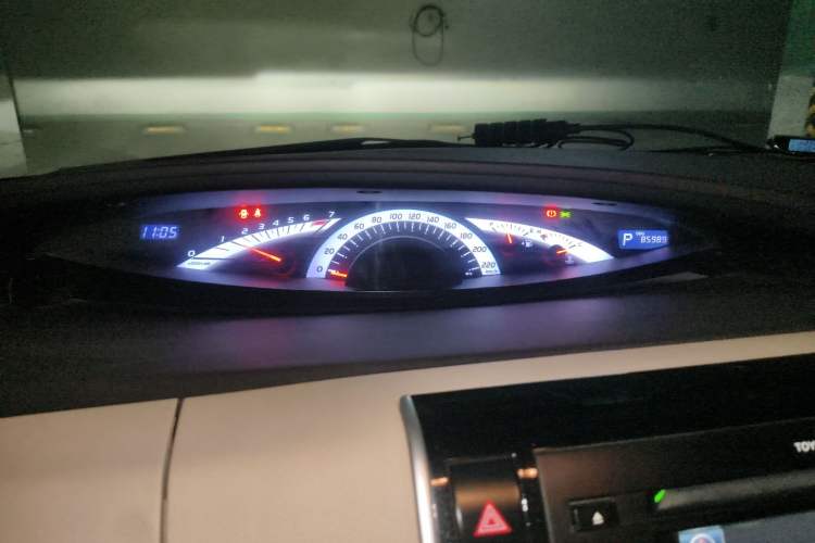 Used Toyota Previa 2012 2.4L 7-Seater Luxury Edition Instrument Cluster