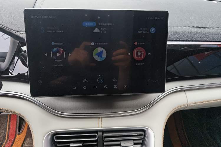 Used BYD Song PLUS New Energy 2023 Champion Edition DM-i 110KM Flagship Model Audio And AC Panel