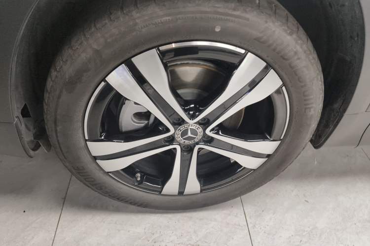 Used Mercedes-Benz EQB 2023-Year Restyled EQB 350 4MATIC
