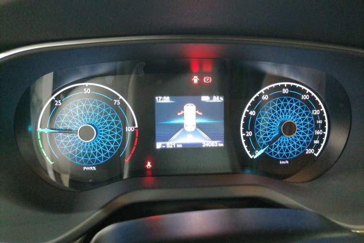 Used Hongqi E-QM5 2023 620km PLUS
