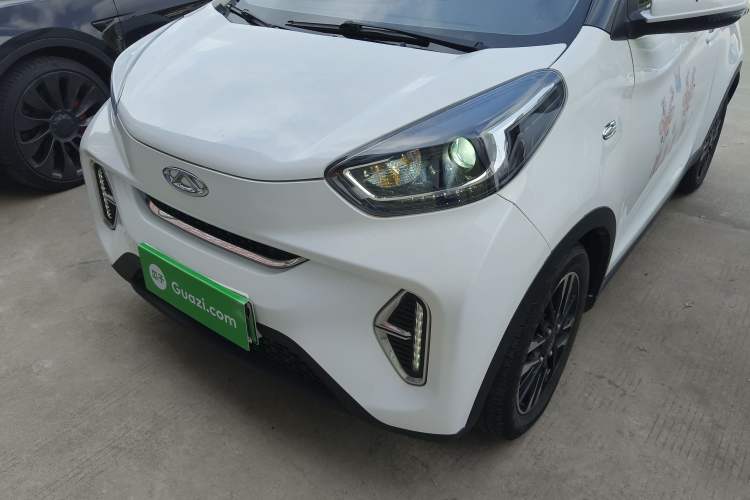 Used Chery QQ Little Ant 2022 Revised Version Sweet Pink Edition Half-Sugar Version Lithium Iron Phosphate 30.7 kWh 30 kW 301 km Left Front Headlight
