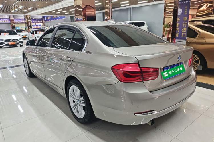 Used BMW 3 Series 2016 320Li Ambition Model
