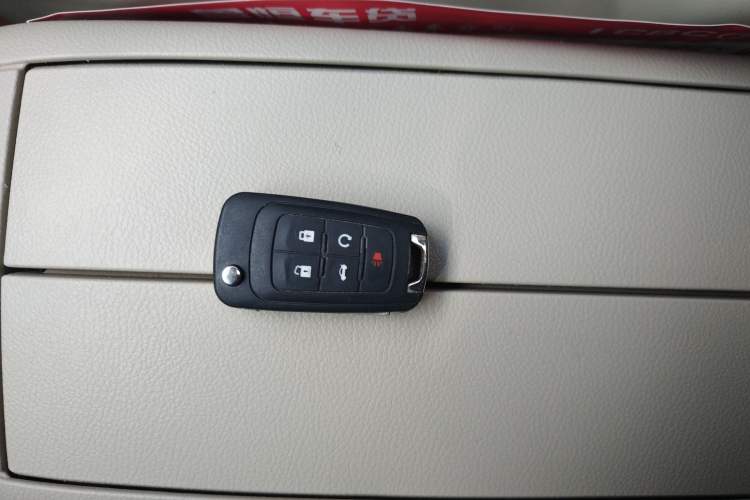 Used Buick GL8 2017 25S Prestige Version China V Standard Vehicle Key