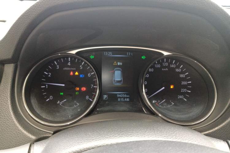 Used Nissan X-Trail 2014 2.0L CVT Comfort Edition 2WD Instrument Cluster
