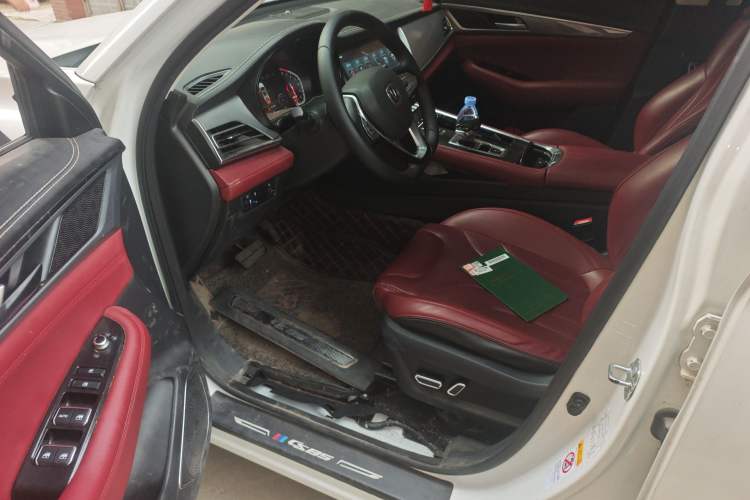 Used CHANGAN CS85 COUPE 2019 1.5T DCT Dynamic Version China VI Standard Driver Seat