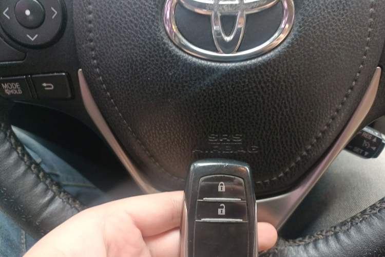 Used Toyota RAV4 2013 2.0L CVT Four-Wheel Drive New Edition
