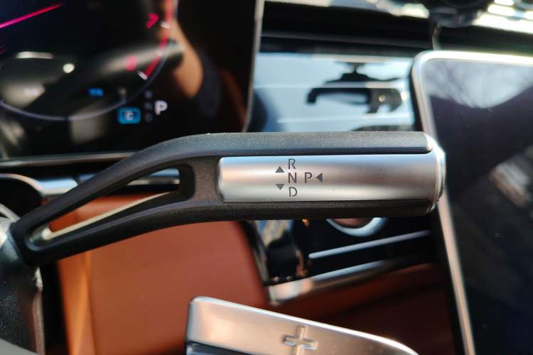 Used Mercedes-Benz S-Class 2021 S 400 L Business Model Gear Lever