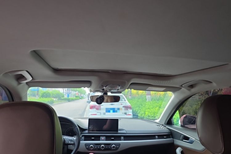 Used Audi A4L 2017 40 TFSI Ambition Edition Headliner