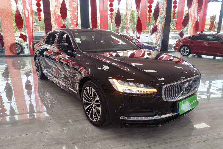 Used Volvo S90 2024 B5 Zhiyi Luxury Edition