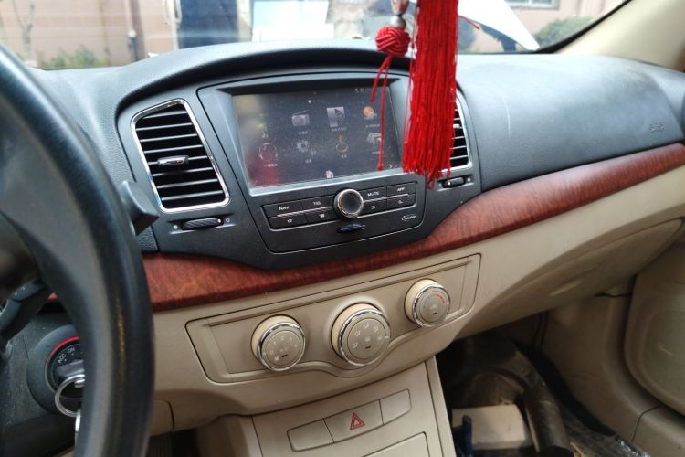 Used Roewe 350 2012 1.5L Manual Smart Value Edition
