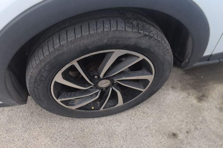 Used Zotye T300 2017 1.5L Manual Luxury Model Left Front Wheel Hub