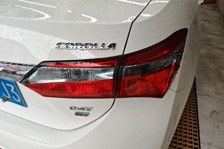 Used Toyota Corolla 2017 Revised Version 1.2T S-CVT GL-i