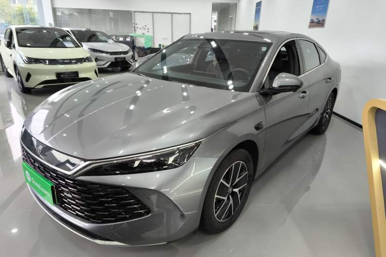 Used BYD Qin L 2025 DM-i Smart Drive 120KM Superior Model
