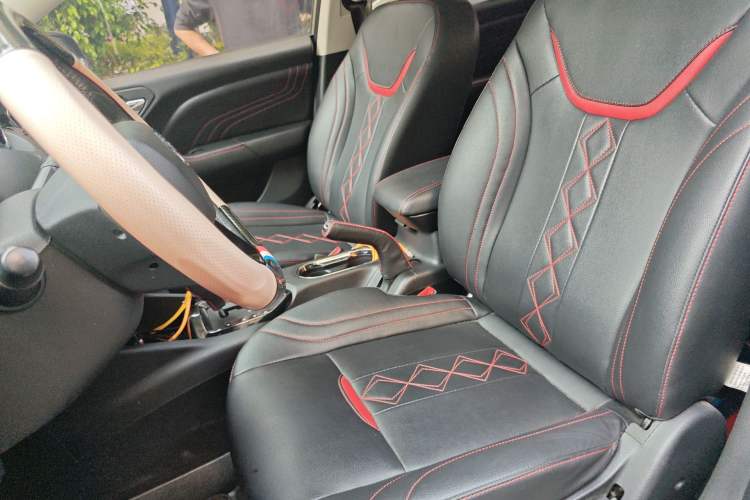 Used Soueast DX3 2018 1.5T CVT Luxury Model Left Front Seat