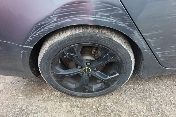 Used Roewe i6 MAX New Energy 2020 1.5T PHEV Cool & Spacious Skyroof Intelligent Drive Supreme Edition
