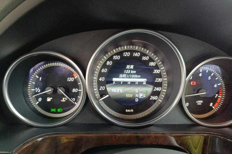 Used Mercedes-Benz E-Class 2014 Facelifted E 260 L Luxury Edition