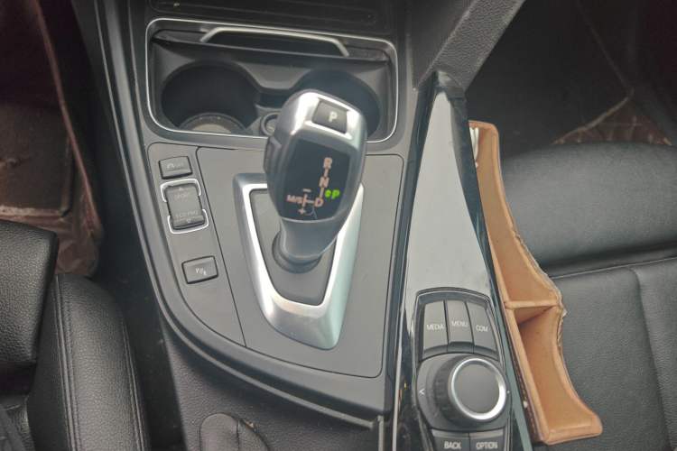 Used BMW 3 Series GT 2018 320i Sport Edition