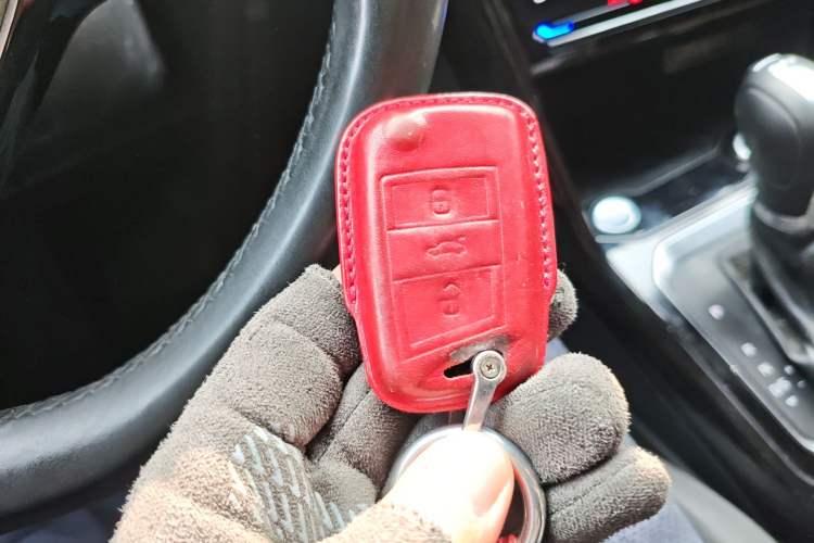 Used Volkswagen T-ROC 2021 Revised Version 280TSI DSG Two-Wheel Drive Luxury Smart Connectivity Edition