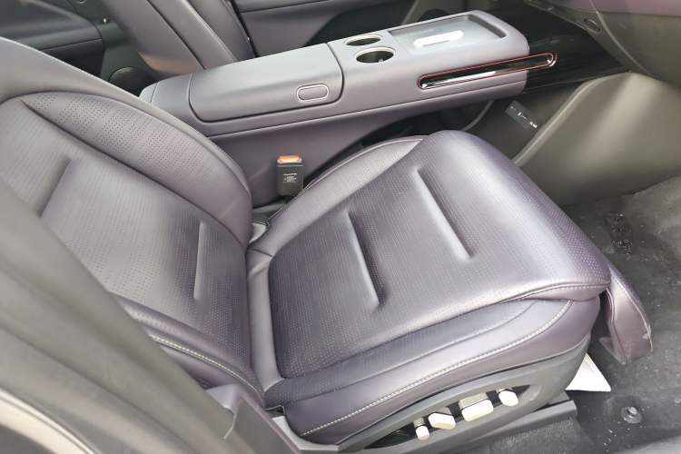 Used Avatr 07 2024 Max Extended-Range Edition