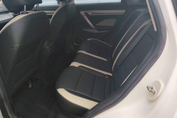 Used Geely Auto Coolray 2020 PRO 240T DCT Hunter
