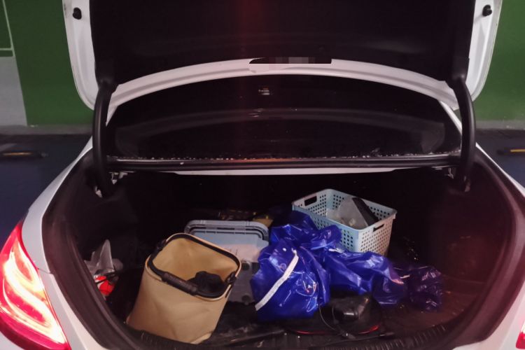 Used Mercedes-Benz C-Class 2017 Restyled C 200 Sport Edition Trunk