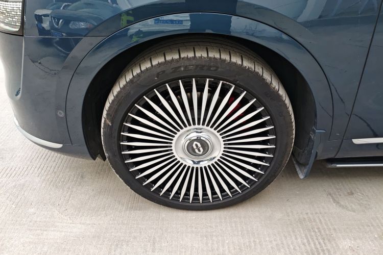 Used Hima AITO M9 2024 Range-Extended Ultra Version 42 kWh 6-Seater Model