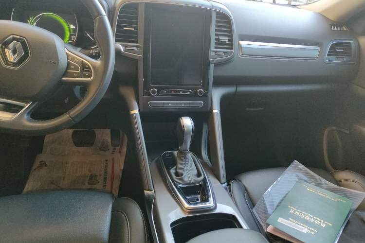 Used Renault Koleos 2017 2.0L Two-Wheel-Drive Leading Edition