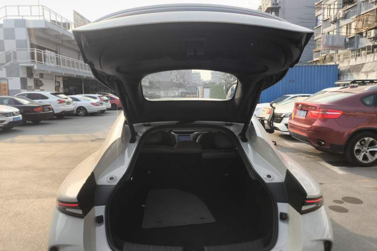 Used IM L6 2025 Ultra Model