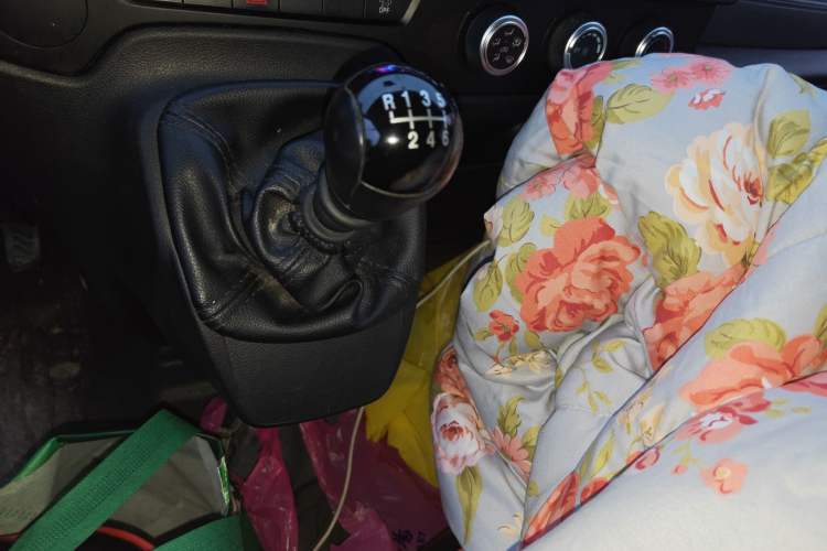 Used JMC Fushun 2022 2.0T Manual Van Long Wheelbase High Roof 3-Seater