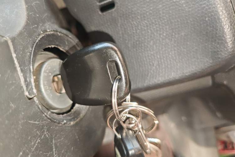 Used Suzuki Swift 2013 1.3L Manual Value Edition
