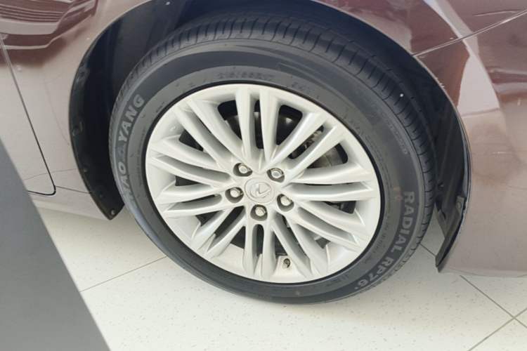 Used Lexus ES 2015 200 Elite Edition
