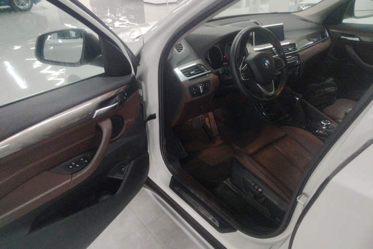 Used BMW X1 2019 xDrive20Li Luxury Model