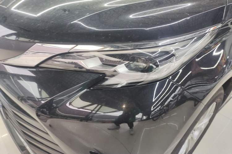 Used Toyota SIENNA 2023 2.5L Hybrid Comfort Edition