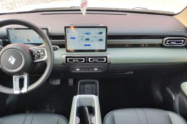 Used Baojun Spark EUV 2024 Prestige Edition 4 Seats
