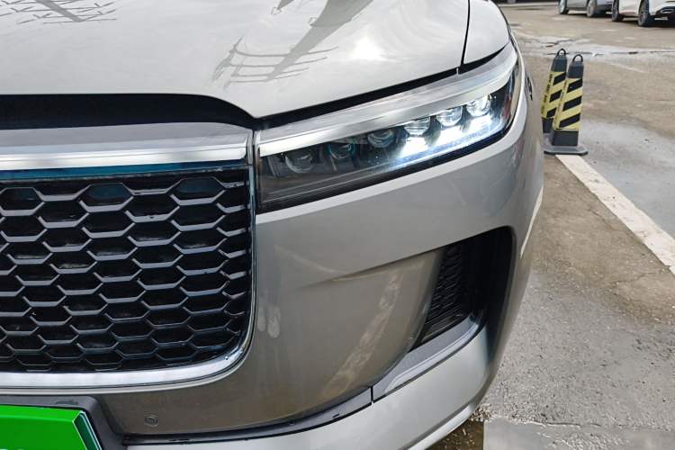 Used Li Auto ONE 2021 Extended-Range 6-Seater Version Left Front Headlight