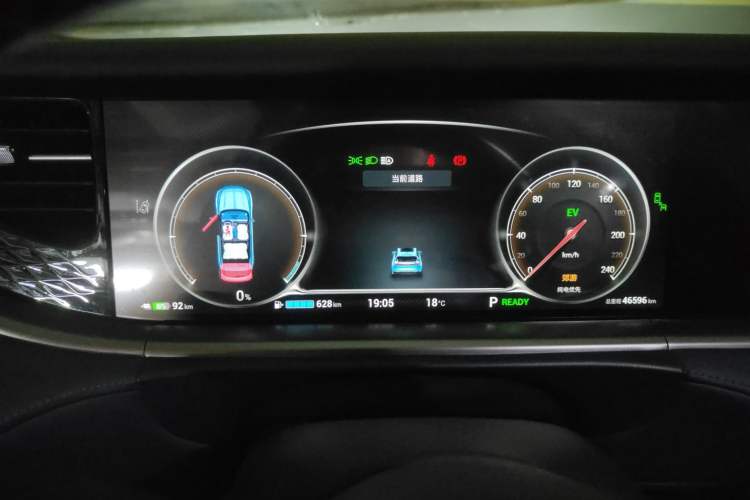 Used VOYAH FREE 2021 Four-Wheel Drive Standard Range-Extended Exclusive Luxury Package Instrument Cluster