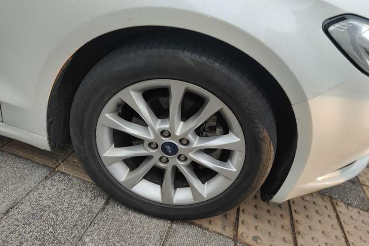 Used Ford Mondeo 2017 EcoBoost 180 Stylish Model
